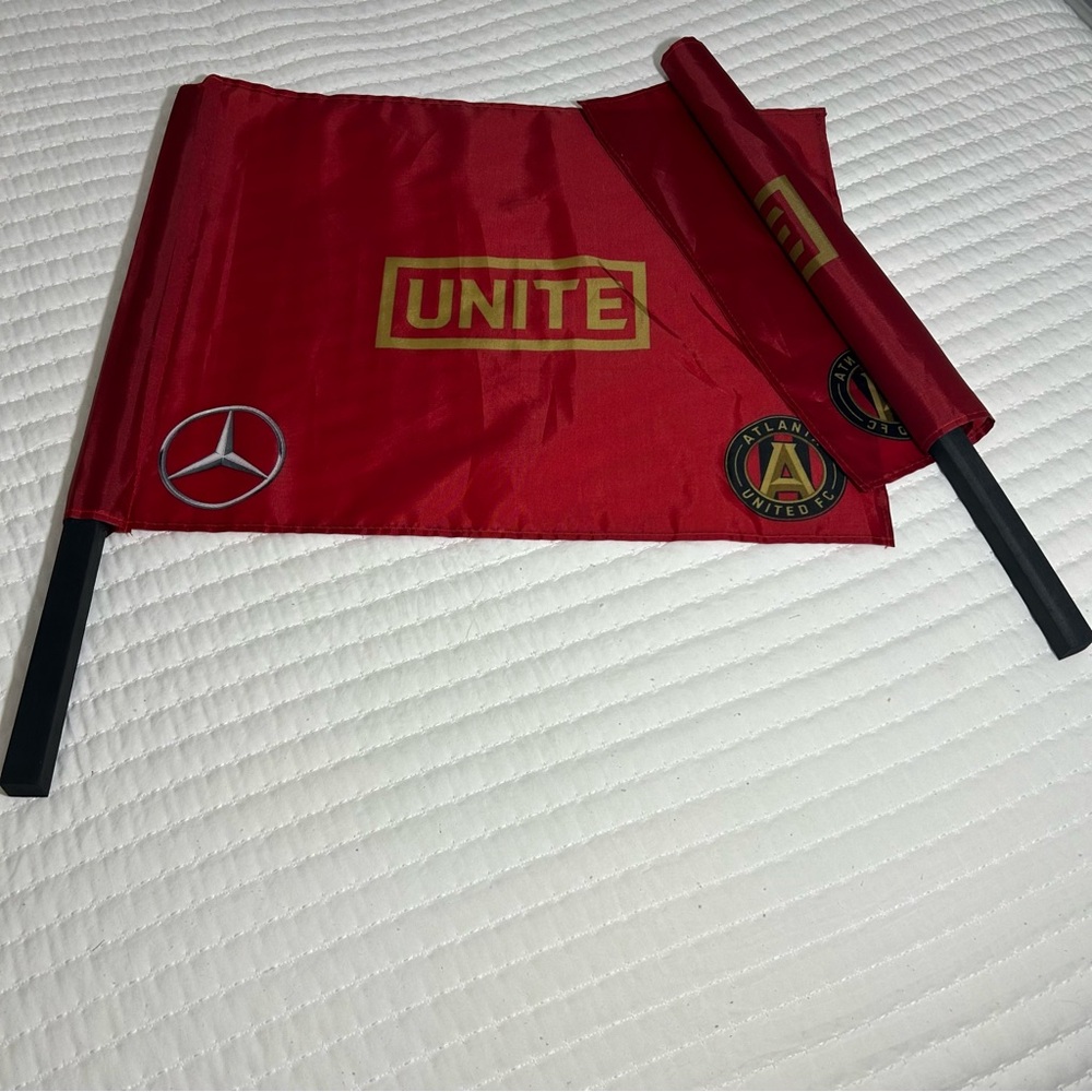 Atlanta United Flag with Black hard foam Handles